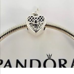 Autentic pandora love you lock charm new 🥰🚨🤩🎉
